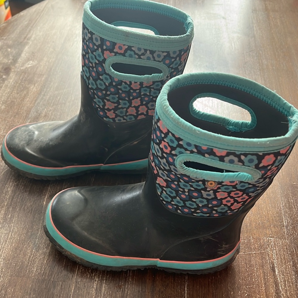 Girls bogs boots